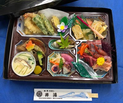 お弁当 折詰