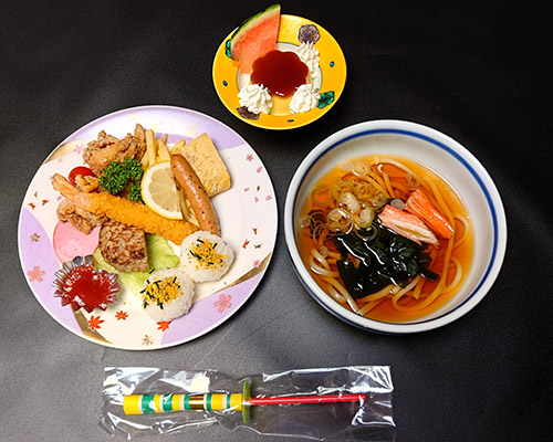 子供うどんセット(玩具付)